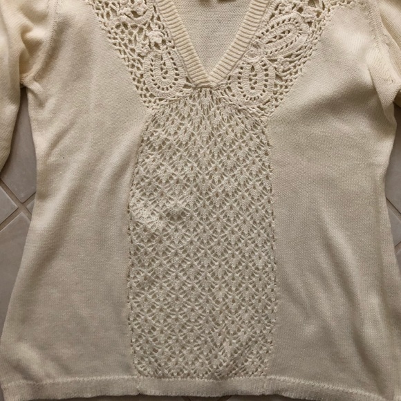 Moth | Anthropologie Cream Hooded Sweater - Picture 4 of 8
